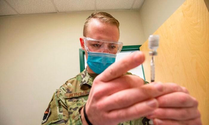 ‘Significant Proof’ Air Force Has Discriminated Against Troops Seeking Religious Exemptions to Vaccine Mandate: Court