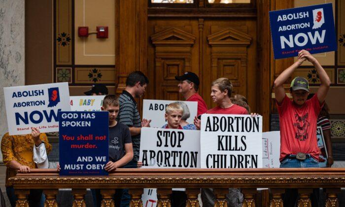 LIVE NOW: Supreme Court Hears Oral Arguments on Idaho’s Abortion Ban in Medical Emergencies